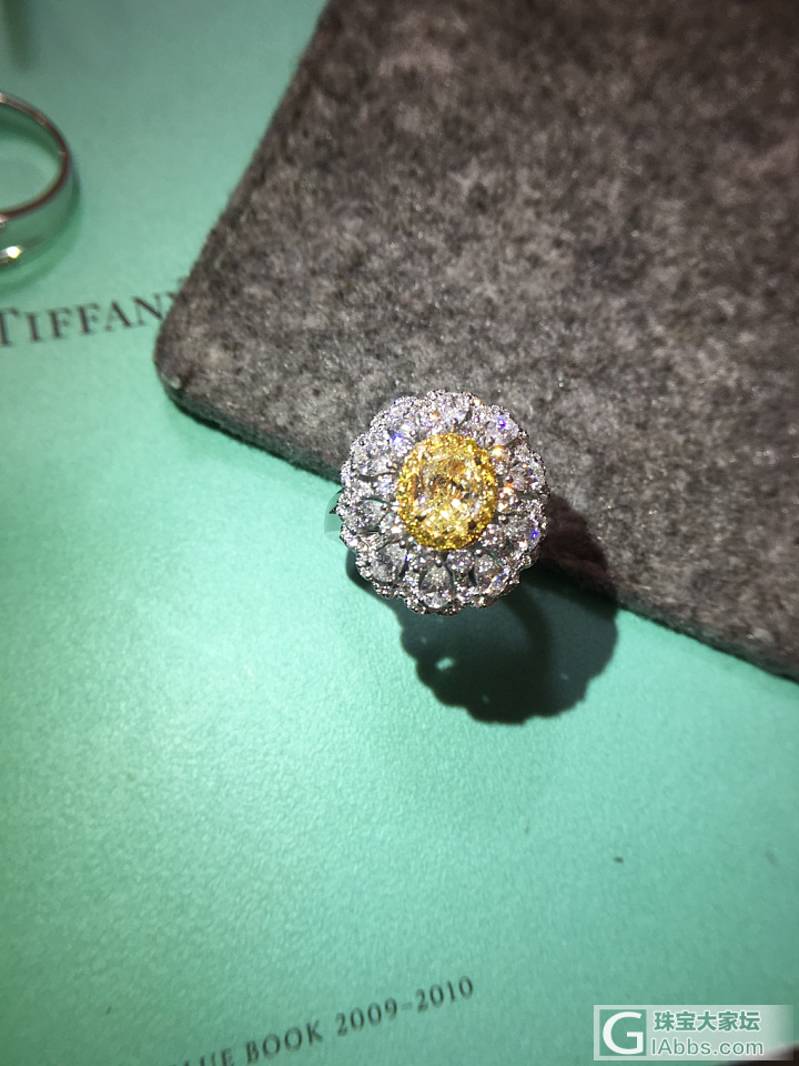 黄钻戒指1.02ct_戒指彩钻