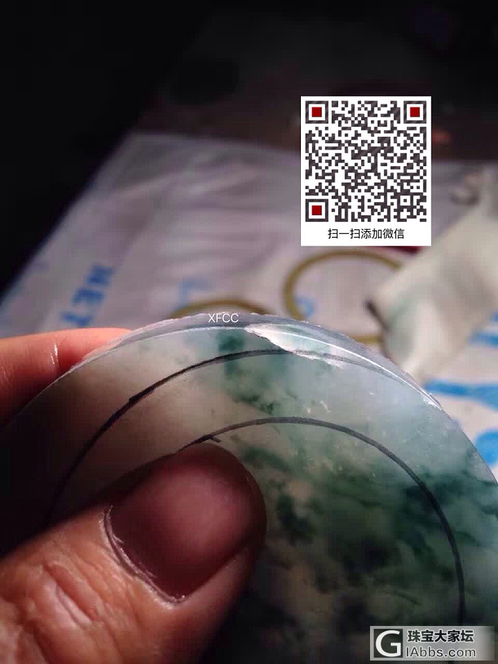 翡翠手镯寸土必争的艺术_打磨手镯翡翠
