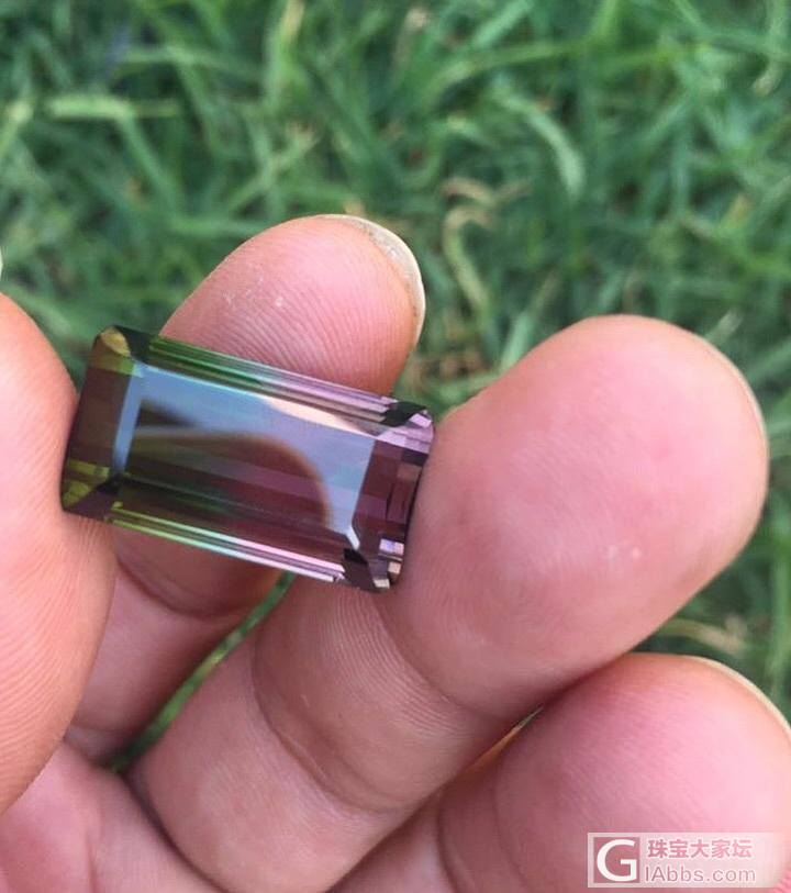 特爱晶体通透明亮的石头。_尖晶石摩根石蓝宝石海蓝宝碧玺刻面宝石
