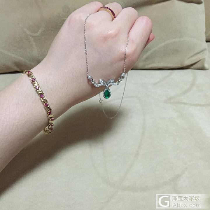素面水滴祖母绿做锁骨链没有预期效果好！_祖母绿项链