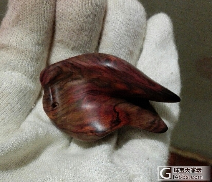 晒晒我新打磨的一个海黄小吊坠_吊坠海南黄花梨打磨