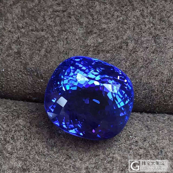 坦桑石裸石，超大颗_坦桑石
