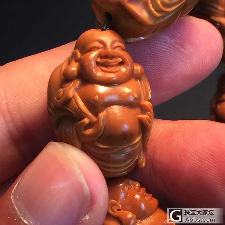 铁核的红色之美_橄榄核