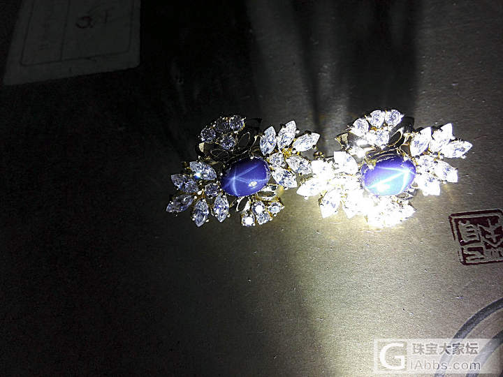 刚看到的星光蓝宝石耳环，估价如何？_耳环蓝宝石