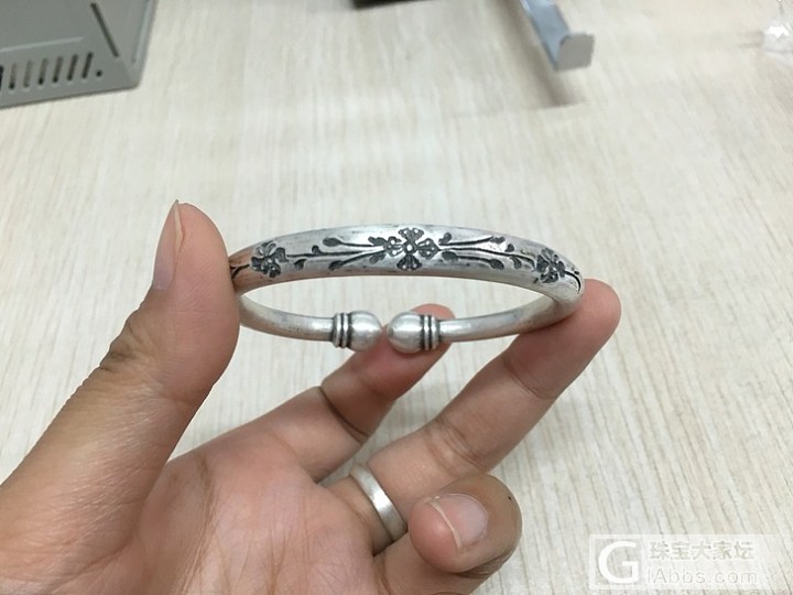 咸鱼收的全新老世兴小唐家的蒜头小花镯子收到了 刚收到就下锅 哑光变亮光（多图）_手镯银