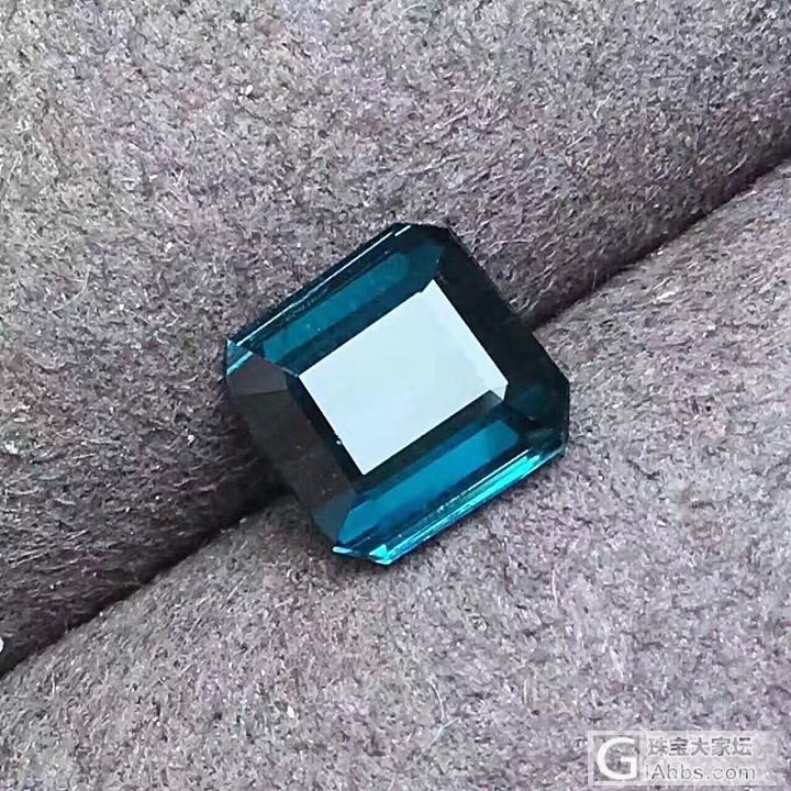 蓝碧玺_碧玺