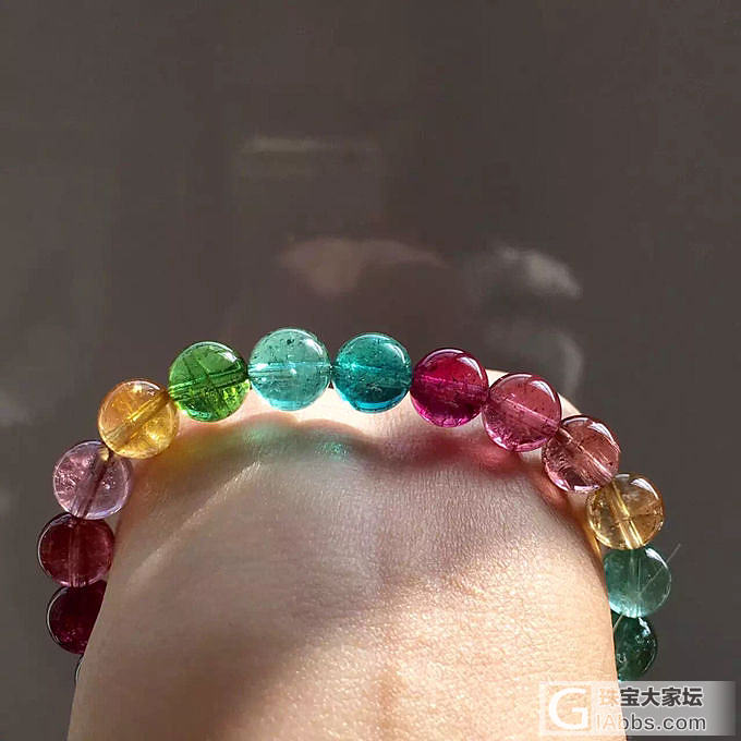 新穿的彩虹碧玺_碧玺