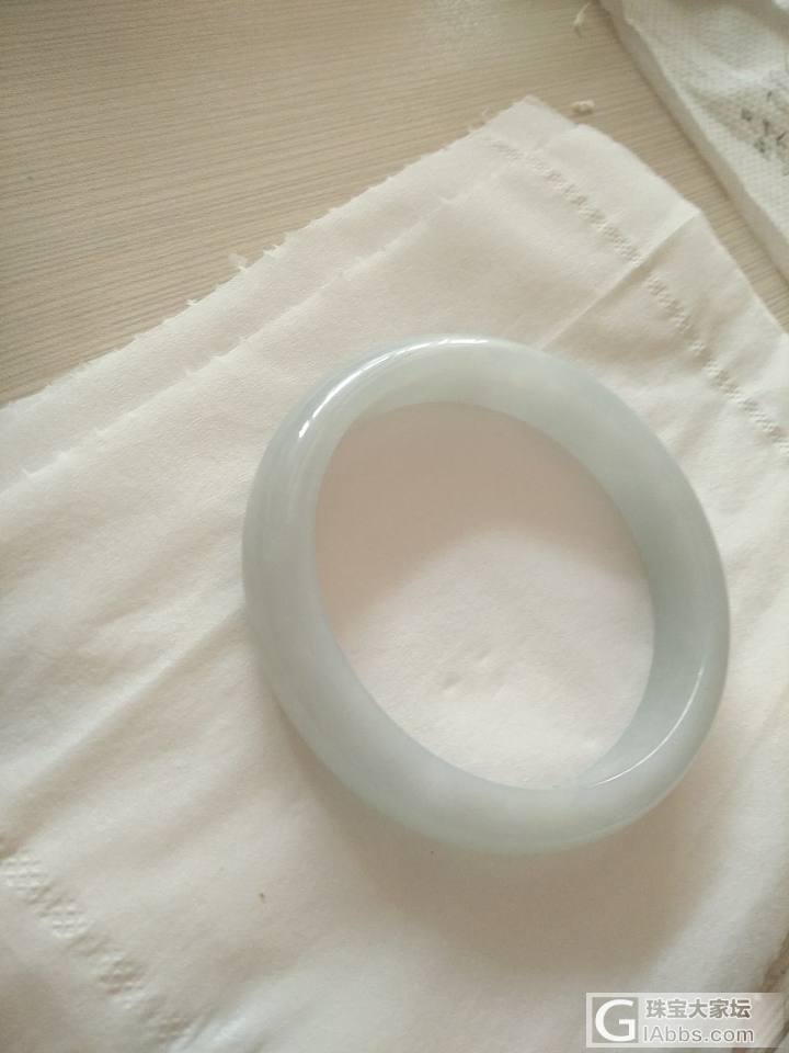 请大神估价听说是翡翠的？_手镯翡翠