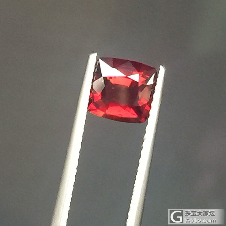 ［皇家彩宝－尖晶石］1.22ct 方形尖晶石_刻面宝石尖晶石