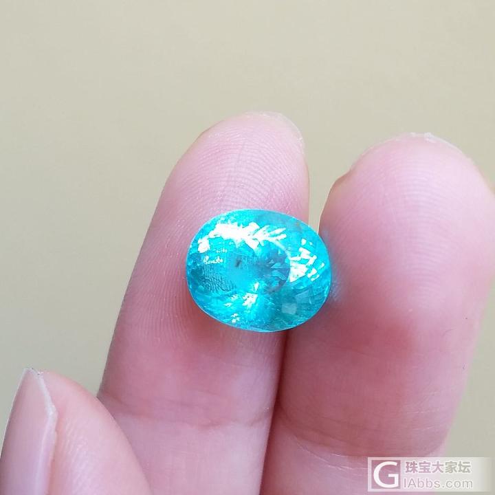 霓虹的帕拉伊巴最美丽_刻面宝石碧玺