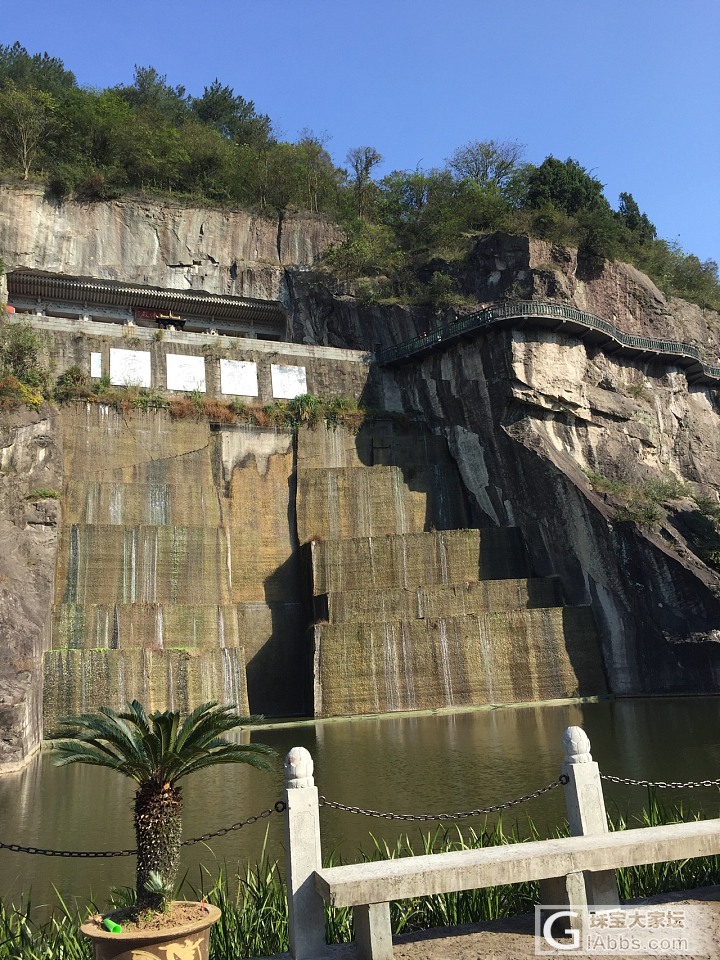 今天忙里偷闲出去玩了下，一下午跑了二个景区那个累啊_旅游