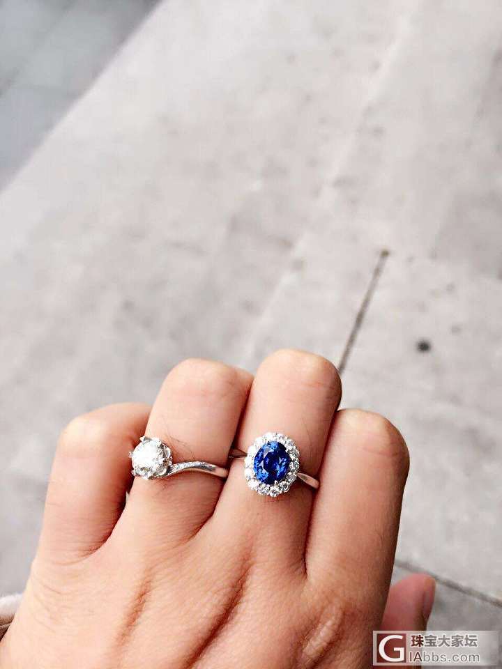 想买蓝宝戒指，但是看了好久不是很懂，求助_戒指蓝宝石