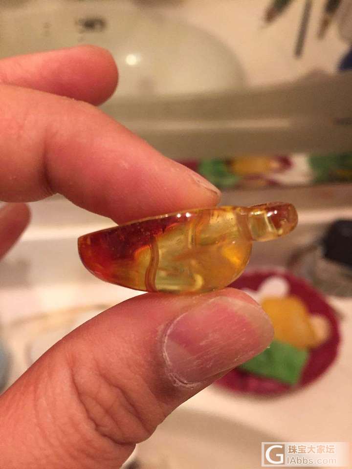 半立体象_蜜蜡打磨