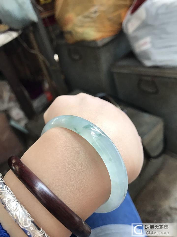 冰飘花翡翠镯子_手镯翡翠