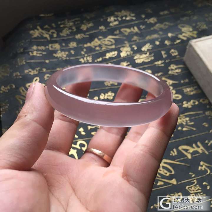 随手拍巴西紫玉髓手镯_手镯玉髓