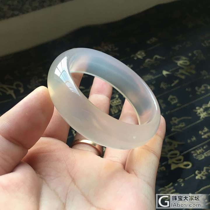 马料管子手镯_手镯玉髓