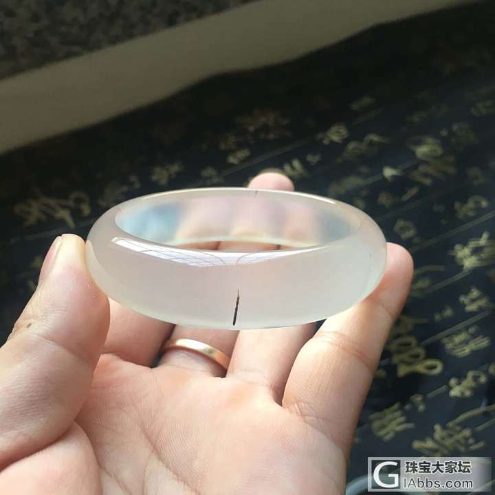 马料管子手镯_手镯玉髓