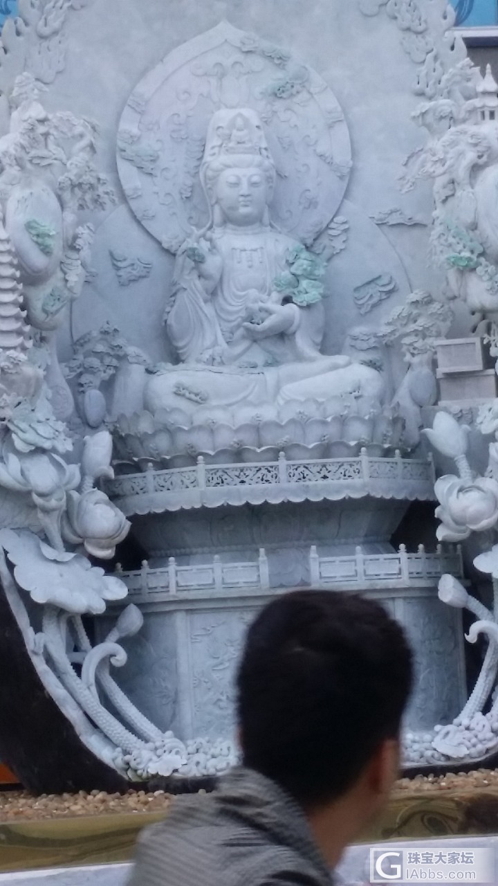 石头风子再往翡翠市场散步_集散地翡翠