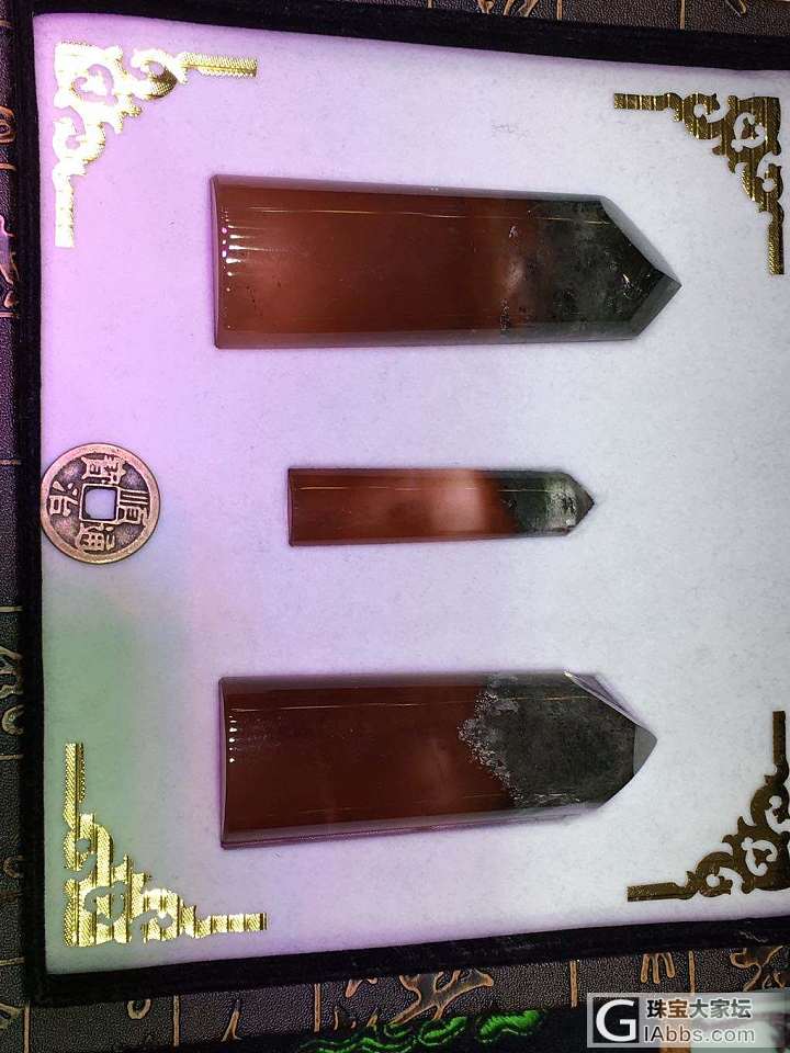 给大家欣赏几块神奇的水晶_印章水晶