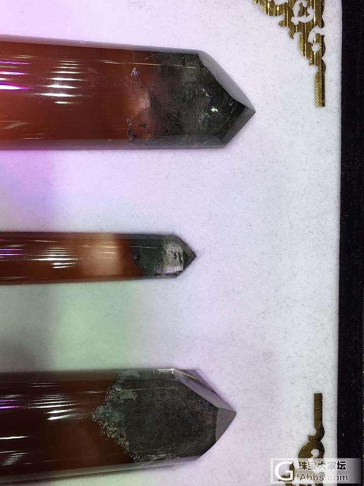 给大家欣赏几块神奇的水晶_印章水晶