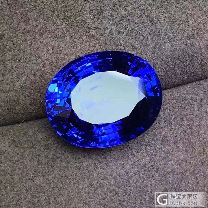 这个坦桑算是不错的了_刻面宝石坦桑石