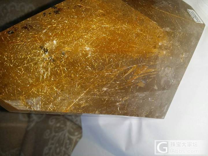 请各位前辈看看这个多少可以入手 两公斤多_原石水晶