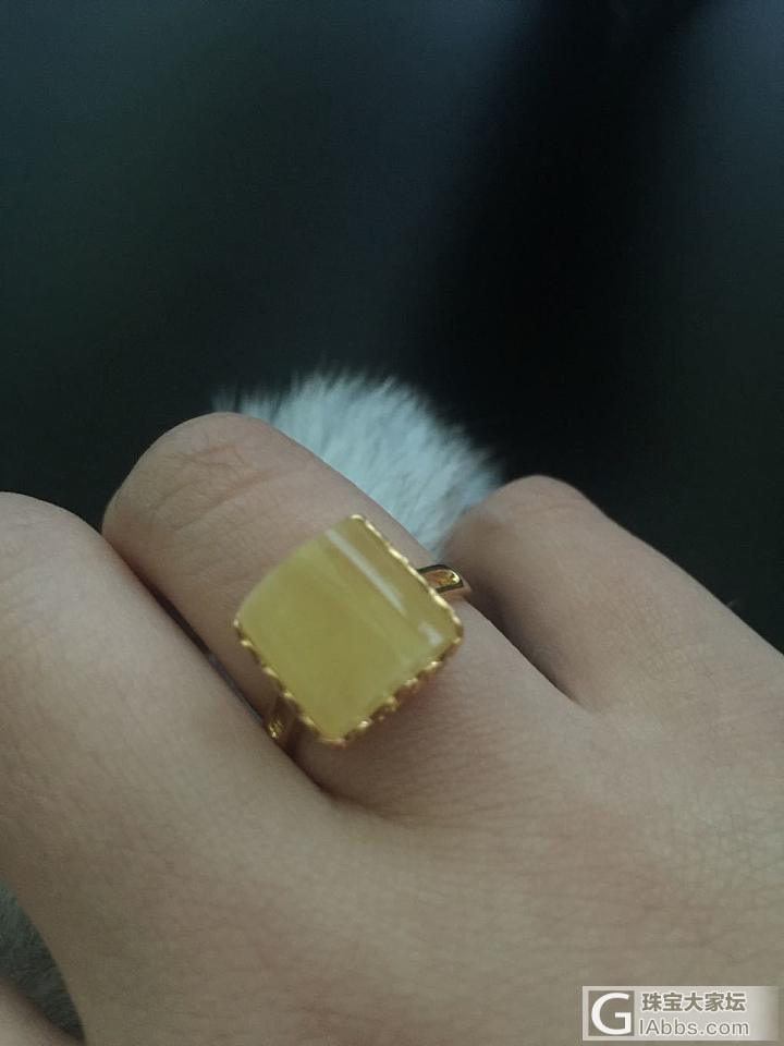 秀气版蜜蜡戒指💍，水一发_蜜蜡戒指