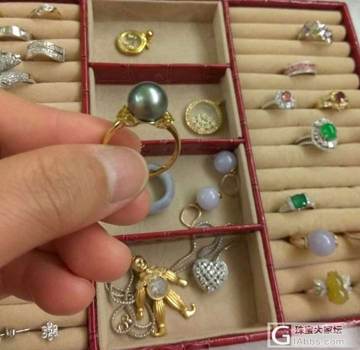 还图: 闪爆彩宝迎新年_彩色宝石镶嵌戒指鑫艺首饰镶嵌