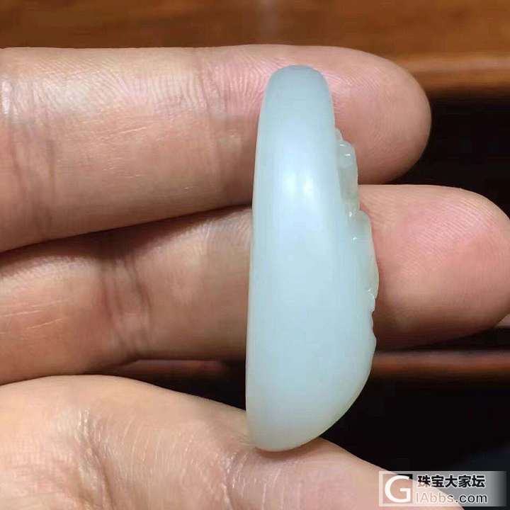 新疆籽料岁岁平安_挂件和田玉