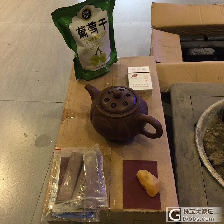 没事磨颗蜜蜡打发时间。_蜜蜡打磨