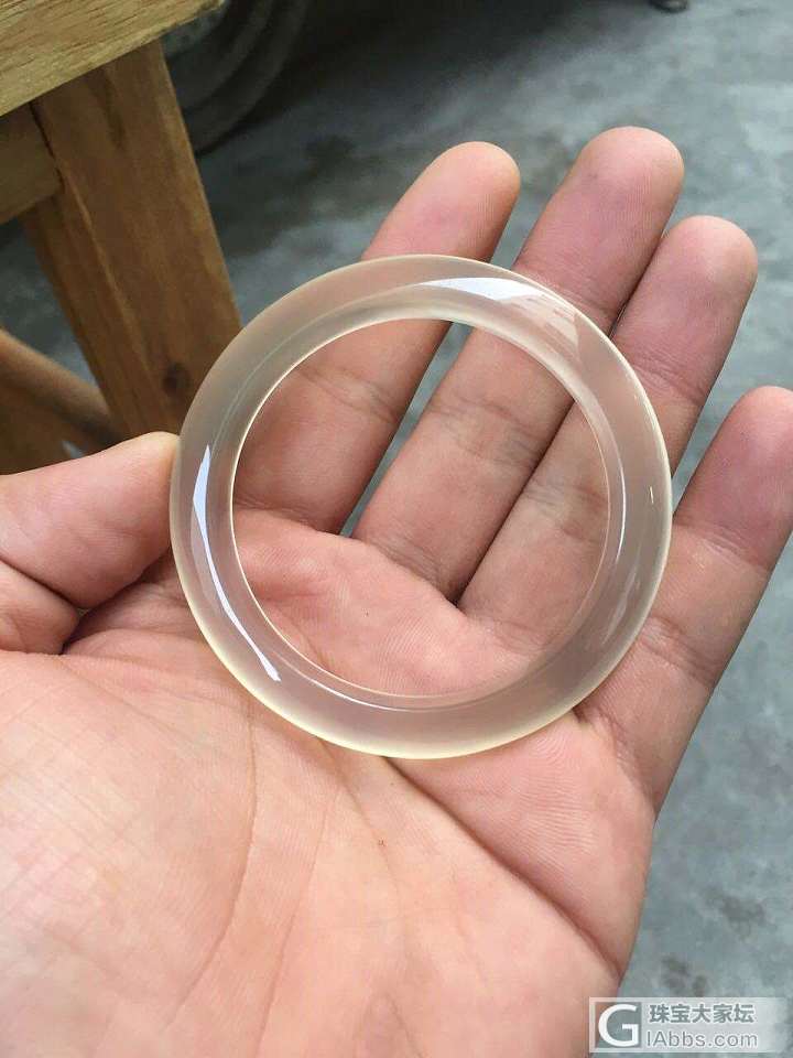 今天就晒一个精品，马料高冰玉髓_手镯玉髓