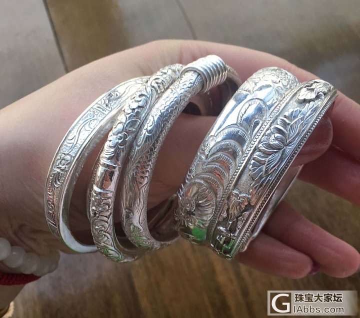 煮镯记_手镯银