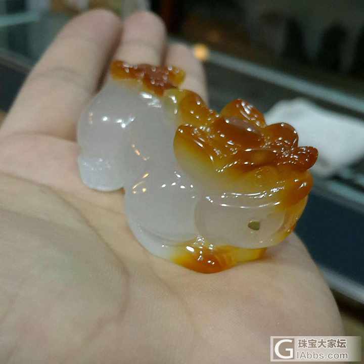 在分享下我的玉髓  手玩件 招财貔貅_玉髓把玩件