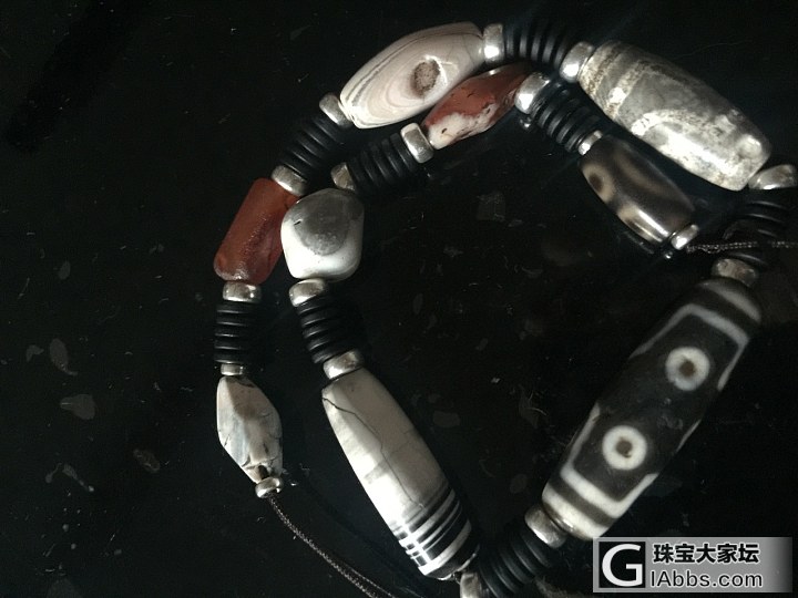 实物很霸气！不是专业摄像、火供两眼天珠祝大家小年愉快_天珠