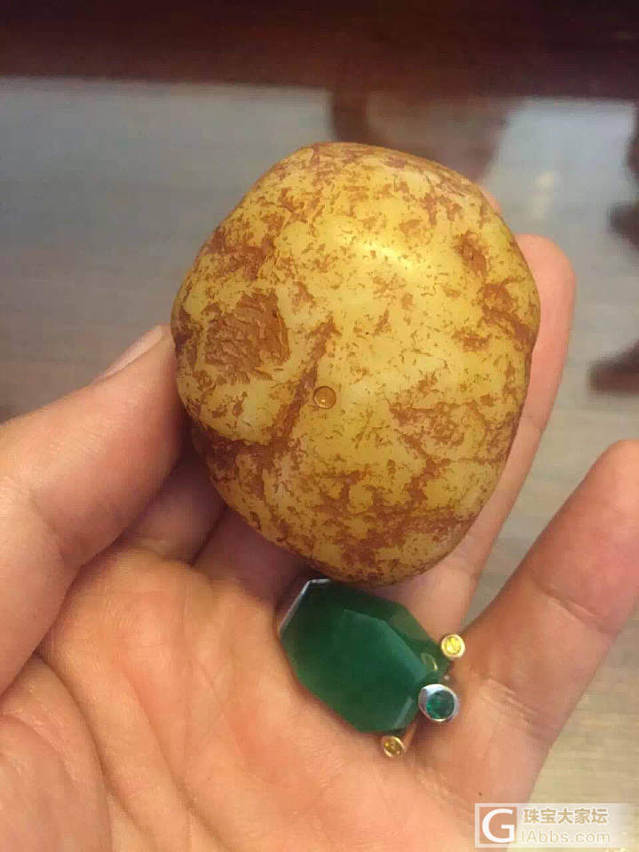 一眼假的土豆_蜜蜡玉石