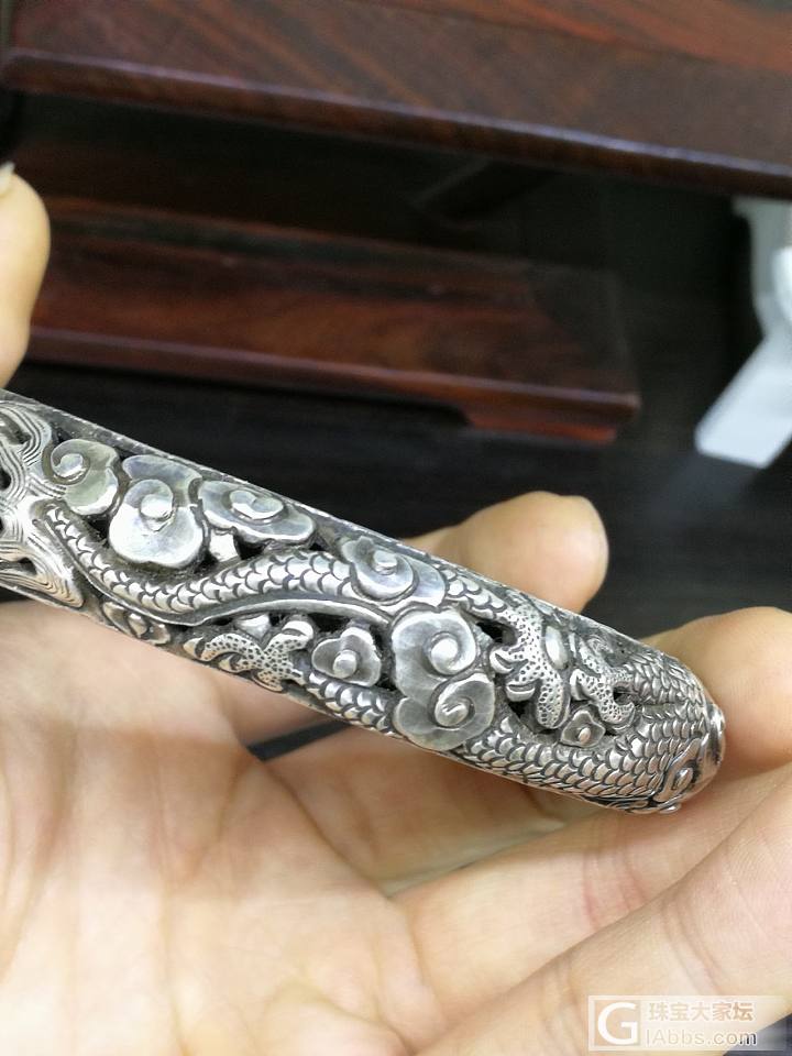 这才是皇宫里格格佩戴的首饰！哈哈！_银老银手镯
