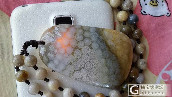 小白入手珊瑚玉，地摊是否有真货？_珊瑚玉挂件