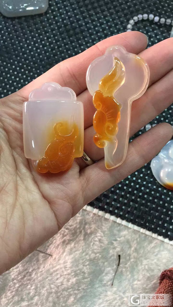 玉髓  如意锁  情侣款吊坠_玉髓