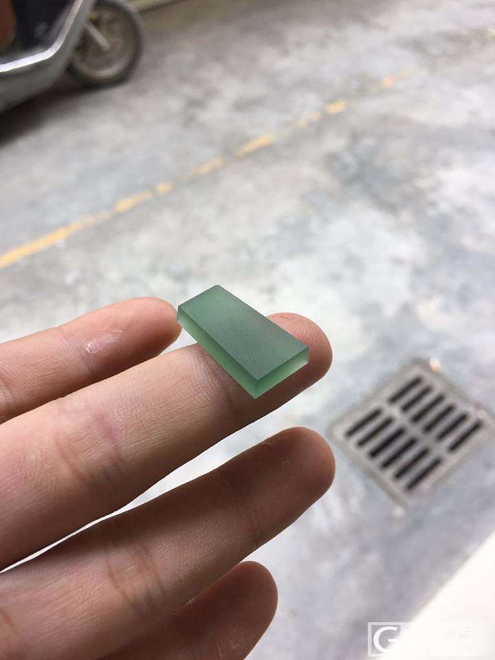 绿玉髓精品方块，漂亮，_挂件玉髓