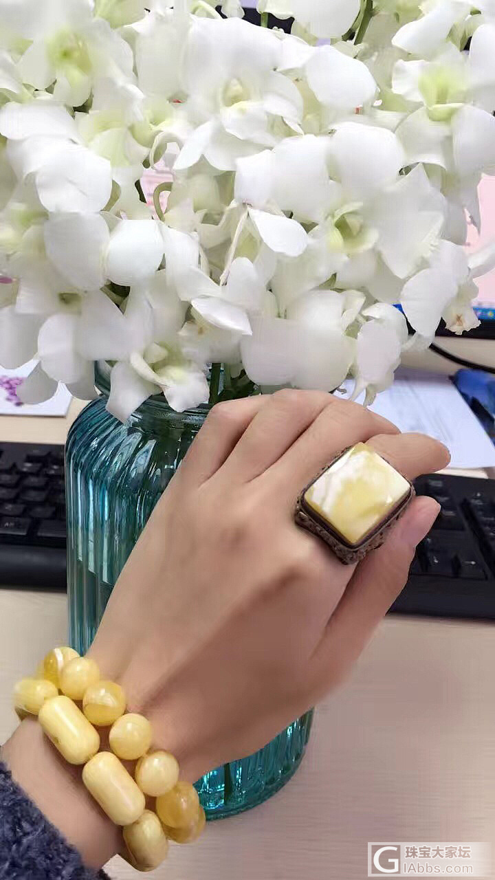 晒晒我喜欢的蜜蜡戒指_蜜蜡戒指
