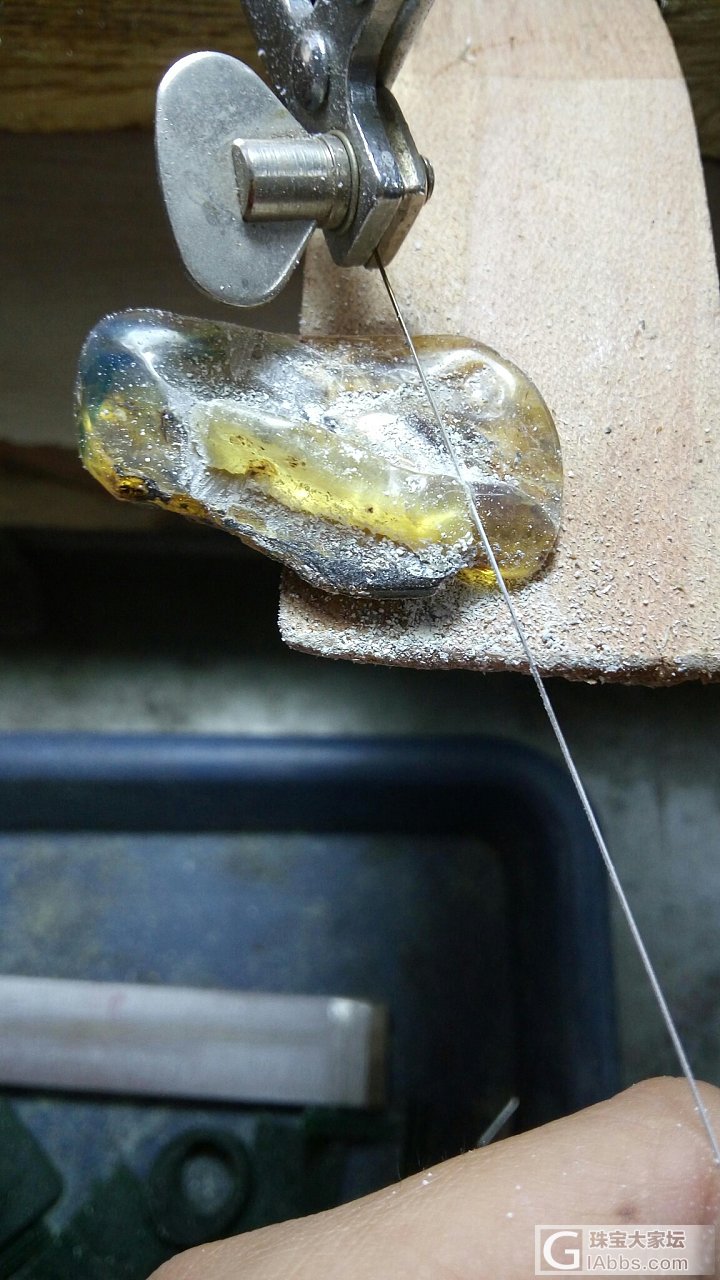 磨一个蓝珀玩玩_蓝珀打磨