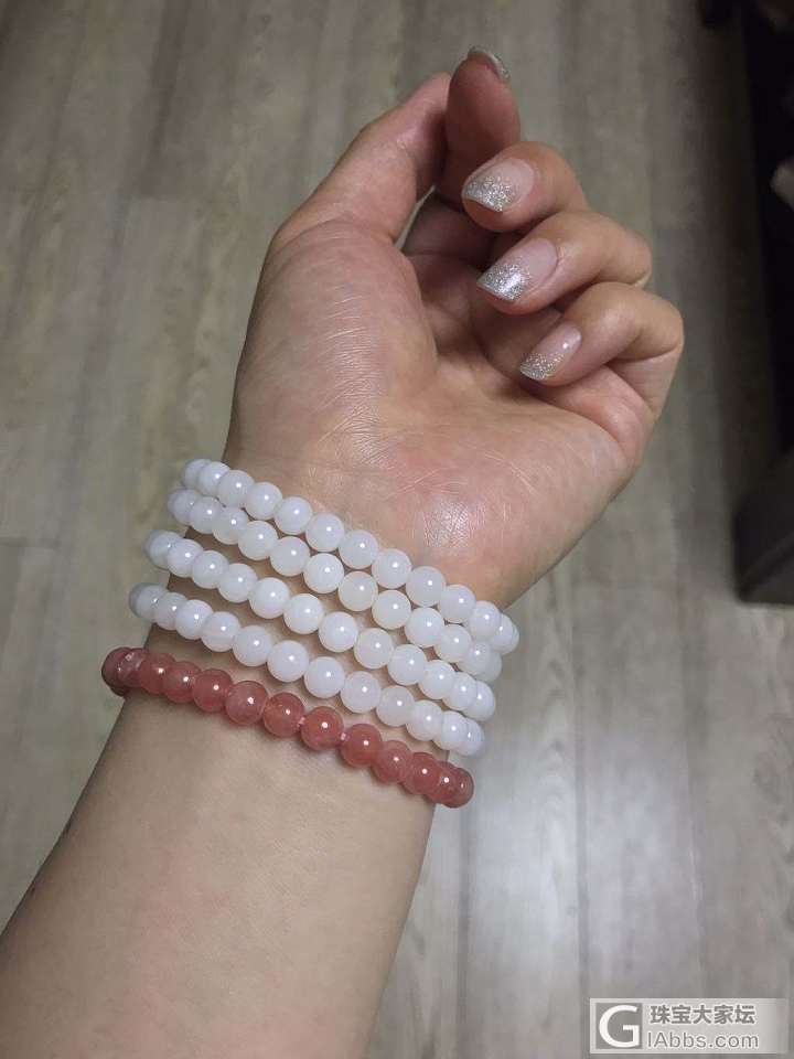 晒下心爱之物_珠串红纹石月光石