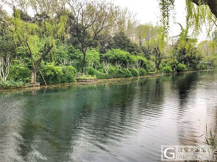 藏在诗篇里的雨，一下便是千年_旅游