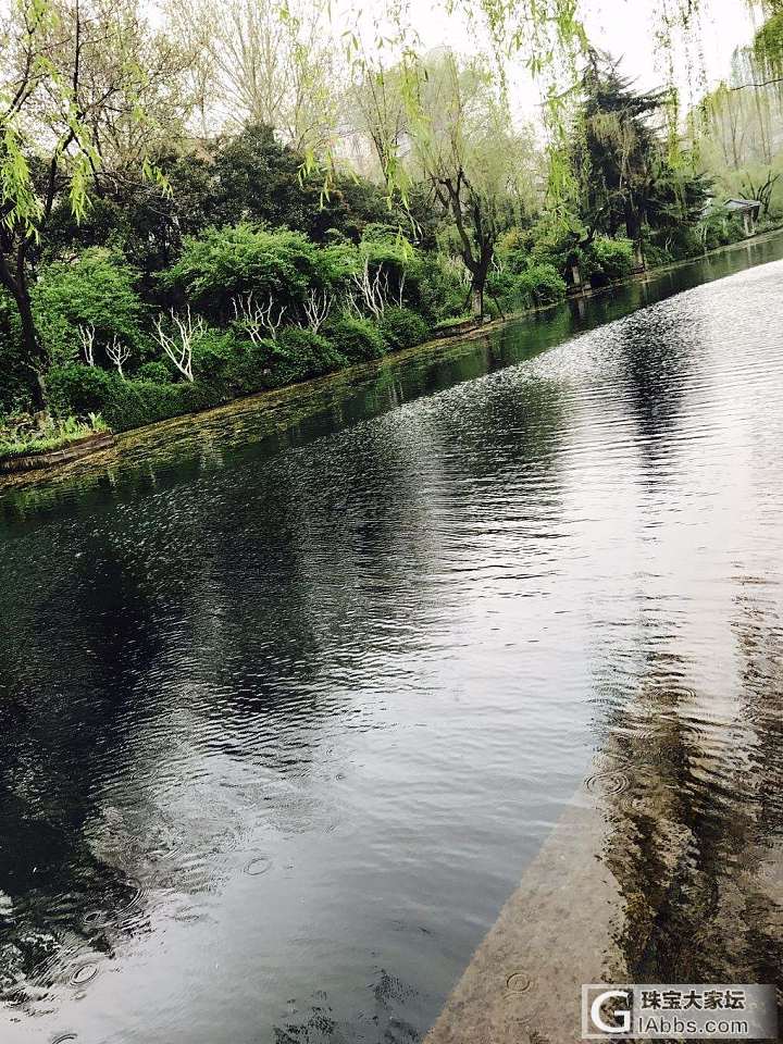 藏在诗篇里的雨，一下便是千年_旅游