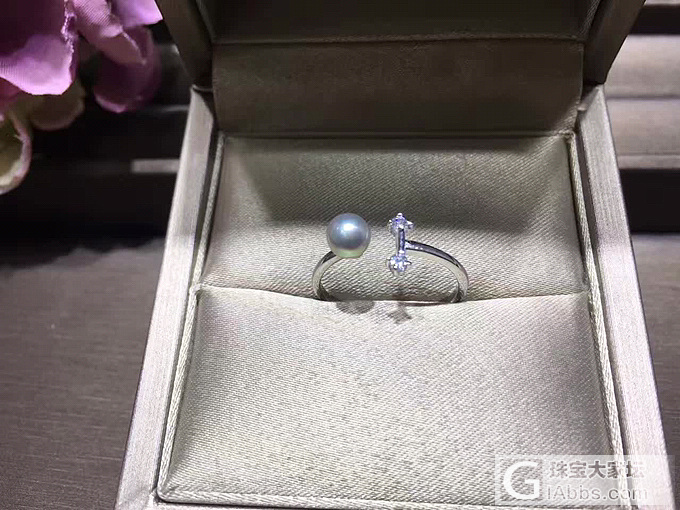 小清新纯银戒指，搭配4-5mm灰色真多麻海水珍珠，基本无瑕哦。💰78💰包邮送礼盒哦_海水珍珠戒指