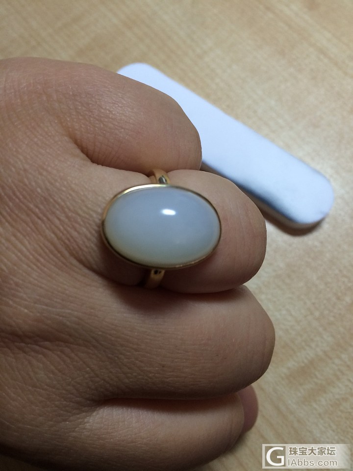 镶嵌回来籽料戒指_戒指和田玉