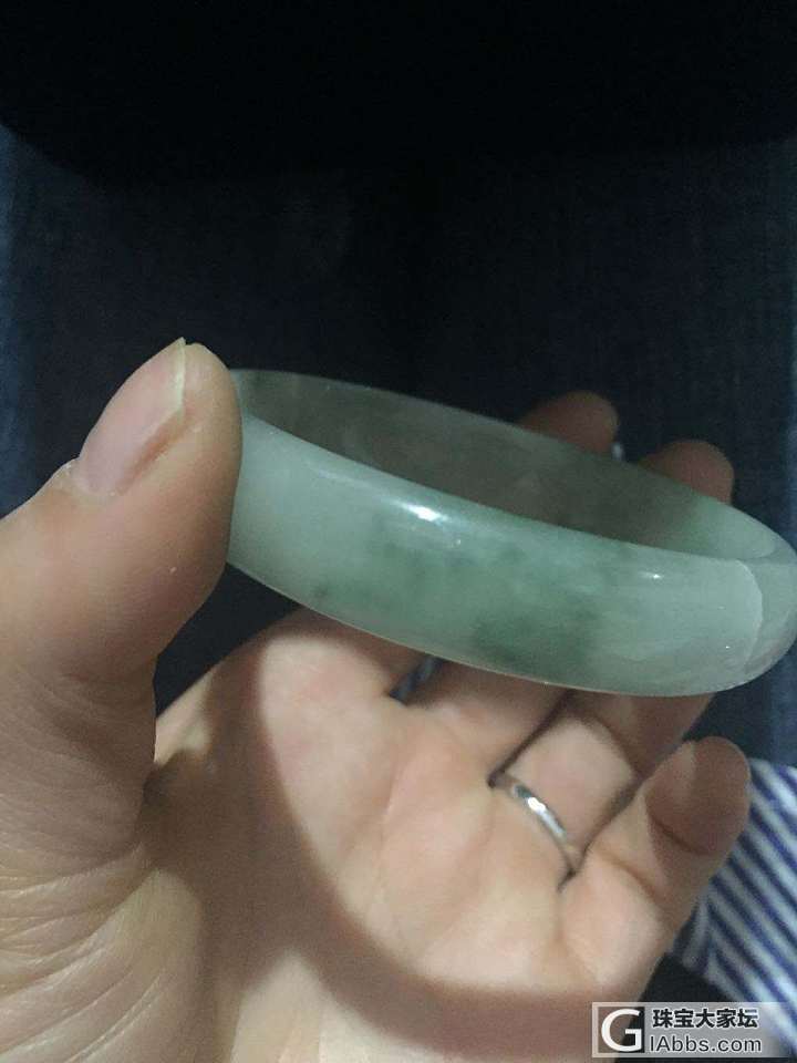 这是什么情况？_破损翡翠