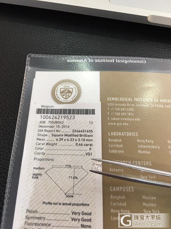 公主方做项链坠有什么款式可选呢？_吊坠异形钻求款式