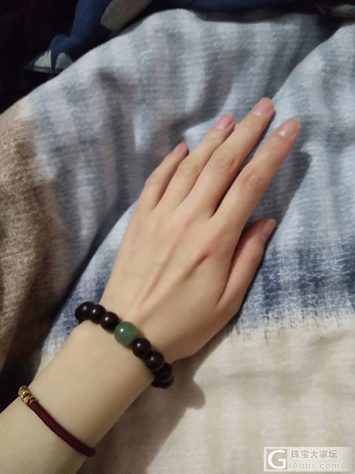 鸭蛋青配小叶_小叶紫檀珠串碧玉
