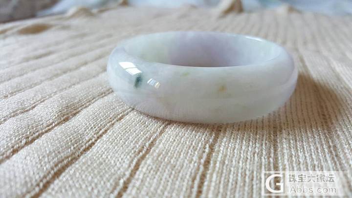 这个手镯A不A？有没有抛光粉？_手镯翡翠